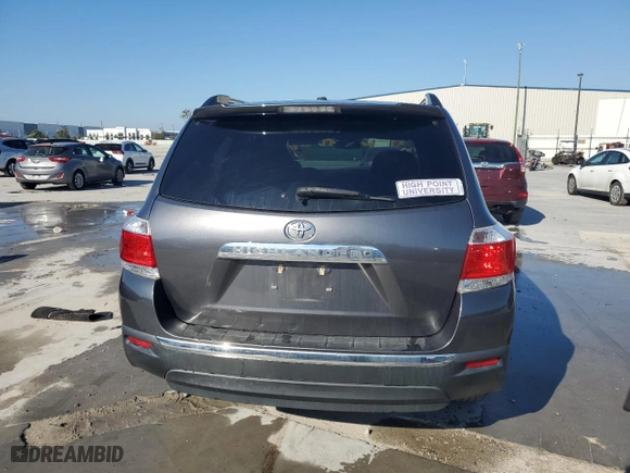 2013 Toyota Highlander Limited with VIN 5TDYK3EHXDS124308, listed as a Copart auction lot 46816875 with 104,832 mi miles and Salvage Title. Bid and sale history available at carsss.com. Image 6.