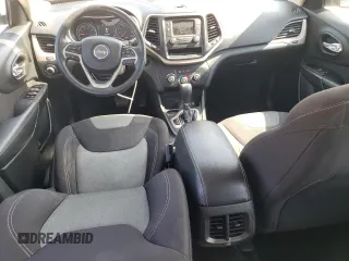 2015 Jeep Cherokee Sport с VIN 1C4PJLAB8FW632067, выставлен на аукционе Copart как лот 61998835 с пробегом 119 050 миль миль и Чистый • Clean title. История ставок и продаж доступна на DreamBid. Изображение 8.