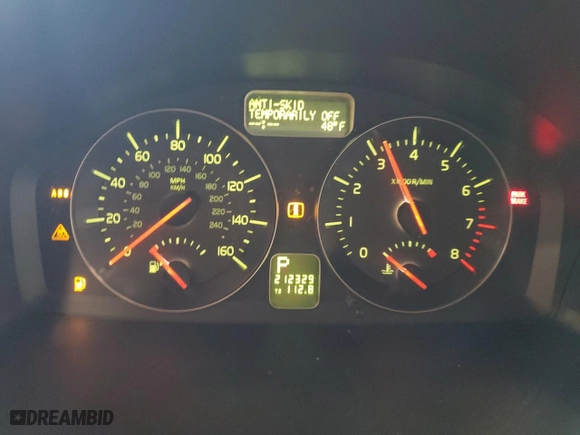 2009 Volvo C70 with VIN YV1MC67249J076048, listed as a Copart auction lot 88146615 with 212,329 mi miles and Salvage Title. Bid and sale history available at carsss.com. Image 9.
