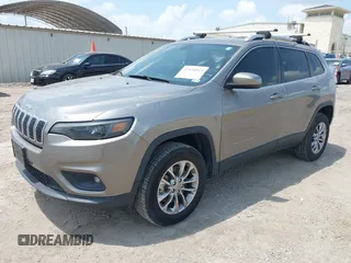 2019 Jeep Cherokee Altitude с VIN 1C4PJMLX3KD105008, выставлен на аукционе IAAI как лот 42474013 с пробегом 82 122 миль миль и . История ставок и продаж доступна на DreamBid. Изображение 17.