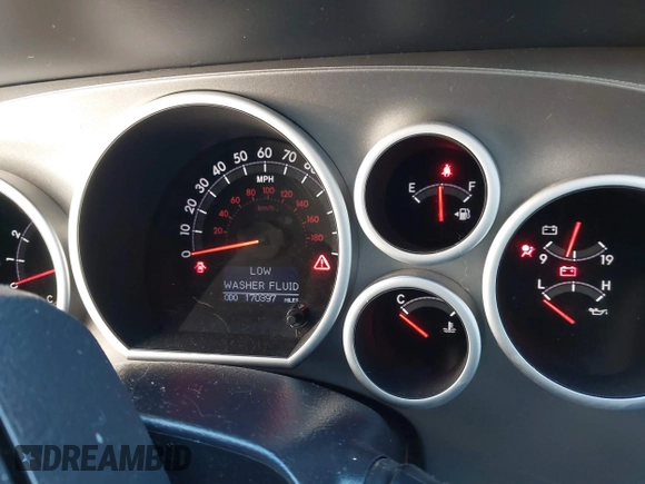 2015 Toyota Sequoia Limited with VIN 5TDJW5G14FS124552, listed as a IAAI auction lot 41692068 with 170,397 mi miles. Bid and sale history available at carsss.com. Image 7.