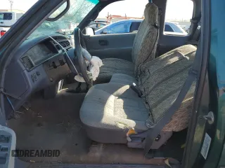 1997 Toyota T100 DX with VIN JT4UN22D7V0035205, listed as a Copart auction lot 75953824 with 196,449 mi miles and Salvage Title. Bid and sale history available at DreamBid. Image 7.