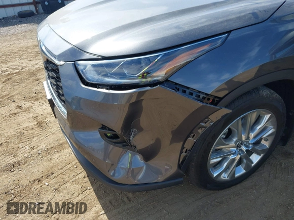 2023 Toyota Highlander Hybrid Limited с VIN 5TDXBRCHXPS122340, выставлен на аукционе IAAI как лот 42620923 с пробегом 6 820 миль миль и . История ставок и продаж доступна на DreamBid. Изображение 6.
