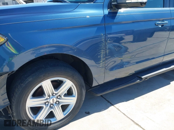 2020 Ford Expedition XLT с VIN 1FMJU1HT5LEA43989, выставлен на аукционе IAAI как лот 41737763 с пробегом 89 973 миль миль и . История ставок и продаж доступна на DreamBid. Изображение 6.