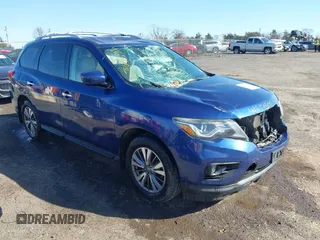 2017 Nissan Pathfinder SV with VIN 5N1DR2MM4HC631842, listed as a IAAI auction lot 41650606 with 148,956 mi miles. Bid and sale history available at carsss.com. Image 1.