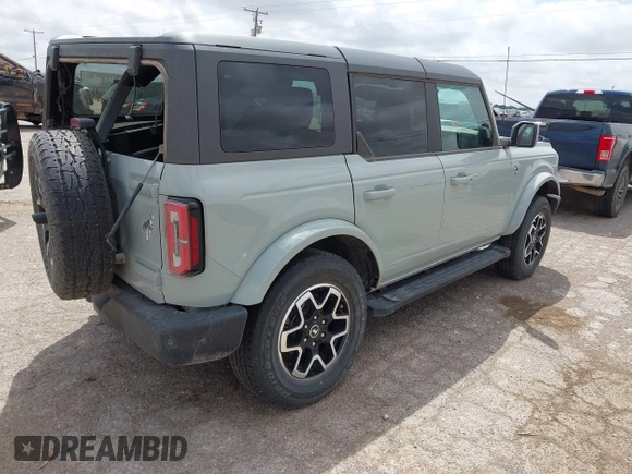 2023 Ford Bronco z VIN 1FMEE5BP9PLA97587, wystawiony jako IAAI lot #42168516 z przebiegiem 29 622 mil mil oraz . Historia ofert i sprzedaży dostępna na DreamBid. Obrazek 4.