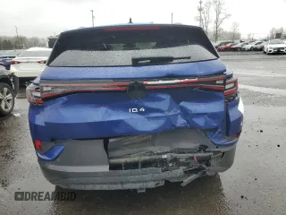 2021 Volkswagen ID.4 Pro S with VIN WVGGNPE23MP060821, listed as a Copart auction lot 49913165 with 39,987 mi miles and Salvage Title. Bid and sale history available at carsss.com. Image 6.