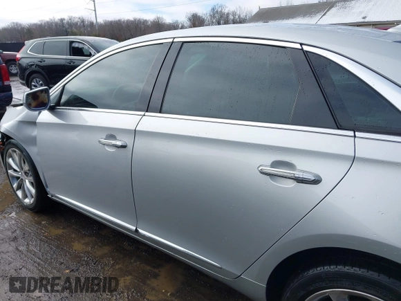 2013 Cadillac XTS Premium with VIN 2G61S5S36D9111444, listed as a IAAI auction lot 41558500 with 101,223 mi miles. Bid and sale history available at carsss.com. Image 14.