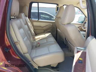 2010 Ford Explorer Eddie Bauer z VIN 1FMEU7EE5AUA73670, wystawiony jako IAAI lot #42316685 z przebiegiem 203 552 mil mil oraz . Historia ofert i sprzedaży dostępna na DreamBid. Obrazek 8.