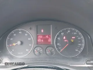 2008 Volkswagen Jetta S z VIN 3VWJM71K18M026226, wystawiony jako IAAI lot #40944671 z przebiegiem 90 016 mil mil oraz . Historia ofert i sprzedaży dostępna na DreamBid. Obrazek 7.