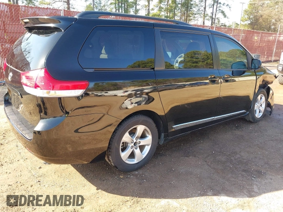 2012 Toyota Sienna LE AAS with VIN 5TDKK3DC6CS238848, listed as a IAAI auction lot 41728728 with 142,240 mi miles. Bid and sale history available at carsss.com. Image 4.