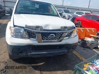 2019 Nissan Frontier SV with VIN 1N6AD0ER5KN777406, listed as a IAAI auction lot 42162010 with 77,702 mi miles and . Bid and sale history available at DreamBid. Image 6.