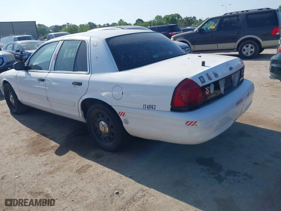 2011 Ford Police Interceptor with VIN 2FABP7BV3BX181983, listed as a IAAI auction lot 42010851 with 101,737 mi miles. Bid and sale history available at carsss.com. Image 3.