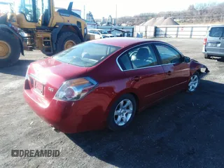 2009 Nissan Altima SL with VIN 1N4AL21EX9N508709, listed as a IAAI auction lot 38198349 with 111,841 mi miles and . Bid and sale history available at DreamBid. Image 4.