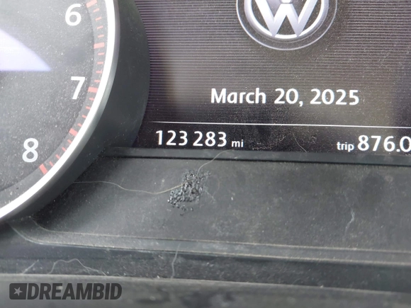 2013 Volkswagen Touareg Lux with VIN WVGEF9BP1DD012851, listed as a IAAI auction lot 41732391 with 123,283 mi miles and . Bid and sale history available at DreamBid. Image 16.