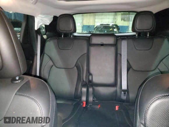 2022 Jeep Cherokee Limited with VIN 1C4PJMDX0ND502517, listed as a Copart auction lot 43173865 with 33,011 mi miles and Non Repairable. Bid and sale history available at DreamBid. Image 10.