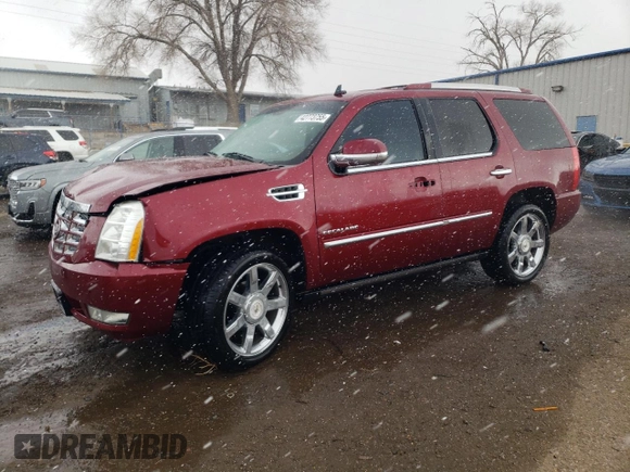 2011 Cadillac Escalade Premium z VIN 1GYS4CEFXBR191558, wystawiony jako Copart lot #42773755 z przebiegiem 107 057 mil mil oraz Szkody całkowita. Historia ofert i sprzedaży dostępna na DreamBid. Obrazek 1.