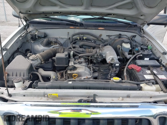 2001 Toyota Tacoma z VIN 5TENL42N01Z792746, wystawiony jako IAAI lot #42756741 z przebiegiem 107 029 mil mil oraz . Historia ofert i sprzedaży dostępna na DreamBid. Obrazek 10.