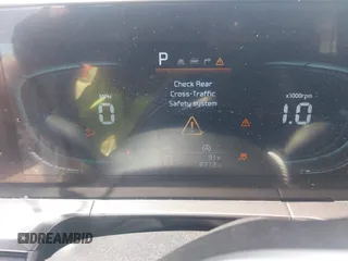 2025 Kia Telluride S with VIN 5XYP6DGC0SG590900, listed as a IAAI auction lot 42706596 with 6,712 mi miles and . Bid and sale history available at DreamBid. Image 7.