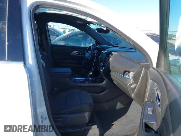 2022 Chevrolet Traverse LT Cloth z VIN 1GNERGKW9NJ159582, wystawiony jako IAAI lot #41510198 z przebiegiem 38 074 mil mil oraz . Historia ofert i sprzedaży dostępna na DreamBid. Obrazek 5.