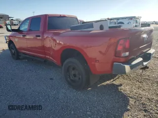 2015 Ram 3500 Tradesman with VIN 3C63RPGL1FG533580, listed as a Copart auction lot 43945344 with 483,802 mi miles and Clean Title. Bid and sale history available at carsss.com. Image 2.