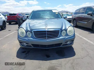 2007 Mercedes-Benz E-Class 3.5L with VIN WDBUF56X37B152420, listed as a IAAI auction lot 42072305 with 152,180 mi miles. Bid and sale history available at carsss.com. Image 12.