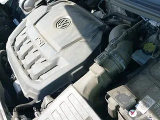 2020 Volkswagen Tiguan SE с VIN 3VV2B7AX2LM140724, выставлен на аукционе IAAI как лот 42226695 с пробегом 49 455 миль миль и . История ставок и продаж доступна на DreamBid. Изображение 21.