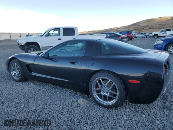 1999 Chevrolet Corvette with VIN 1G1YY22G3X5126621, listed as a Copart auction lot 76092044 with 56,112 mi miles and Clean Title. Bid and sale history available at carsss.com. Image 2.