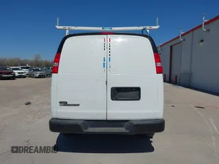 2018 Chevrolet Express Cargo Van with VIN 1GCWGAFP6J1332570, listed as a IAAI auction lot 41482103 with 142,405 mi miles. Bid and sale history available at carsss.com. Image 16.