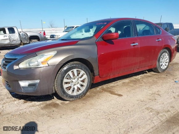 2013 Nissan Altima 2.5 S with VIN 1N4AL3AP7DC151453, listed as a IAAI auction lot 41389546 with 163,066 mi miles. Bid and sale history available at carsss.com. Image 2.