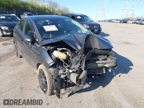 2015 Ford Fiesta SE with VIN 3FADP4BJ1FM128656, listed as a IAAI auction lot 41987997 with 106,588 mi miles. Bid and sale history available at carsss.com. Image 6.