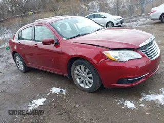 2012 Chrysler 200 Touring with VIN 1C3CCBBG4CN151574, listed as a IAAI auction lot 41796727 with 100,784 mi miles. Bid and sale history available at carsss.com. Image 1.