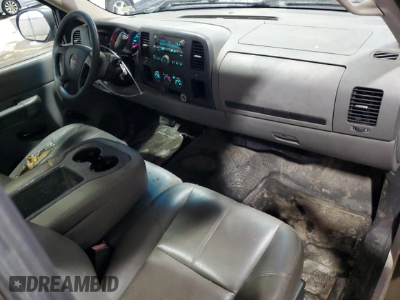 2009 GMC Sierra 1500 with VIN 1GTHC44K99F149921, listed as a Copart auction lot 42698865 with 251,415 mi miles and Salvage Title. Bid and sale history available at DreamBid. Image 8.