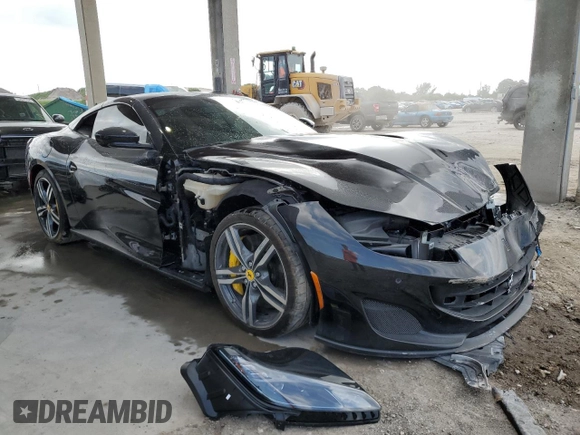 2020 Ferrari Portofino z VIN ZFF89FPA3L0255497, wystawiony jako Copart lot #46598594 z przebiegiem 4 193 mil mil oraz Szkoda całkowita • Salvage title. Historia ofert i sprzedaży dostępna na DreamBid. Obrazek 4.