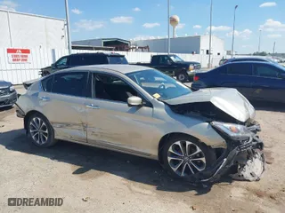 2015 Honda Accord Sedan Sport with VIN 1HGCR2F52FA215532, listed as a IAAI auction lot 40463149 with 160,393 mi miles. Bid and sale history available at carsss.com. Image 14.