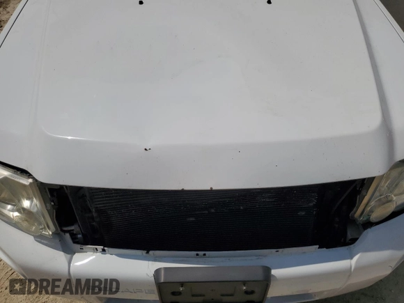 2012 Ford Escape XLT с VIN 1FMCU0DGXCKA23430, выставлен на аукционе Copart как лот 59546645 с пробегом 128 369 миль миль и Списание • Salvage title. История ставок и продаж доступна на DreamBid. Изображение 12.