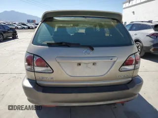 2001 Lexus RX 300 with VIN JTJHF10U010198376, listed as a Copart auction lot 67970574 with 216,969 mi miles and Clean Title. Bid and sale history available at carsss.com. Image 6.