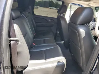 2012 Chevrolet Avalanche LTZ z VIN 3GNTKGE72CG295762, wystawiony jako Copart lot #58274695 z przebiegiem 106 575 mil mil oraz Szkoda całkowita • Salvage title. Historia ofert i sprzedaży dostępna na DreamBid. Obrazek 10.