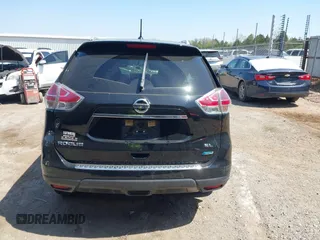 2014 Nissan Rogue S z VIN 5N1AT2MT9EC873033, wystawiony jako IAAI lot #41871332 z przebiegiem 148 427 mil mil oraz . Historia ofert i sprzedaży dostępna na DreamBid. Obrazek 17.