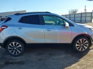 2019 Buick Encore Essence with VIN KL4CJCSM8KB941550, listed as a IAAI auction lot 41761936 with 28,261 mi miles. Bid and sale history available at carsss.com. Image 13.