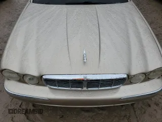 2005 Jaguar XJ with VIN SAJWA79C05SG46913, listed as a Copart auction lot 75092794 with 0 mi miles and Salvage Title. Bid and sale history available at carsss.com. Image 11.