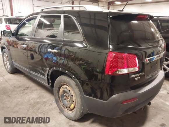 2011 Kia Sorento EX with VIN 5XYKUDA26BG079014, listed as a IAAI auction lot 41636083 with 137,957 mi miles. Bid and sale history available at carsss.com. Image 3.