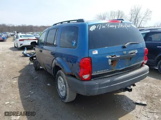 2005 Dodge Durango SXT with VIN 1D4HB38N75F600164, listed as a IAAI auction lot 42016390 with 182,722 mi miles. Bid and sale history available at carsss.com. Image 3.