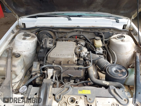 1989 Chevrolet Celebrity z VIN 1G1AW81W1K6142189, wystawiony jako IAAI lot #41816143 z przebiegiem 141 081 mil mil oraz . Historia ofert i sprzedaży dostępna na DreamBid. Obrazek 10.