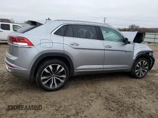 2022 Volkswagen Atlas SEL Premium R-Line with VIN 1V2FE2CA8NC205856, listed as a Copart auction lot 83979724 with 66,060 mi miles and Salvage title. Bid and sale history available at DreamBid. Image 3.