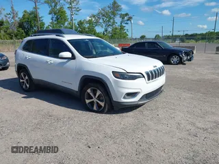 2019 Jeep Cherokee Limited с VIN 1C4PJLDB1KD380924, выставлен на аукционе IAAI как лот 42621908 с пробегом 136 231 миль миль и . История ставок и продаж доступна на DreamBid. Изображение 1.
