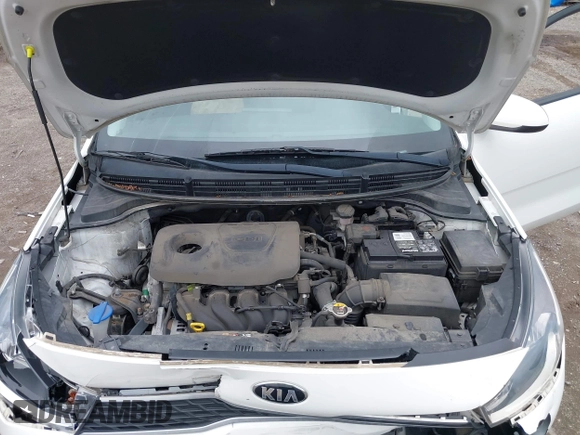 2018 Kia Rio LX with VIN 3KPA24AB2JE095126, listed as a IAAI auction lot 41954261 with 50,590 mi miles. Bid and sale history available at carsss.com. Image 10.