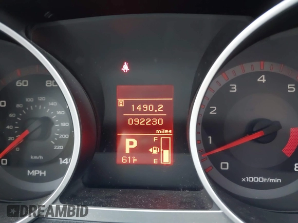 2007 Mitsubishi Outlander LS z VIN JA4MT31X67U011541, wystawiony jako IAAI lot #42265073 z przebiegiem 92 230 mil mil oraz . Historia ofert i sprzedaży dostępna na DreamBid. Obrazek 14.