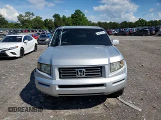 2006 Honda Ridgeline RTL z VIN 2HJYK16506H536386, wystawiony jako Copart lot #56457495 z przebiegiem 305 168 mil mil oraz Szkoda całkowita • Salvage title. Historia ofert i sprzedaży dostępna na DreamBid. Obrazek 5.