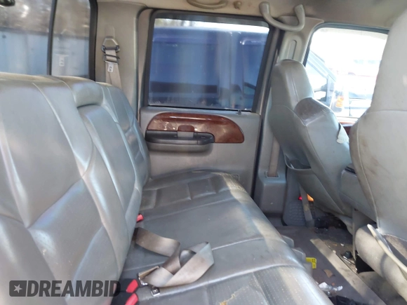 2002 Ford Super Duty F-250 XL with VIN 1FTNW21F52ED15515, listed as a IAAI auction lot 41351889 with 313,722 mi miles. Bid and sale history available at carsss.com. Image 8.